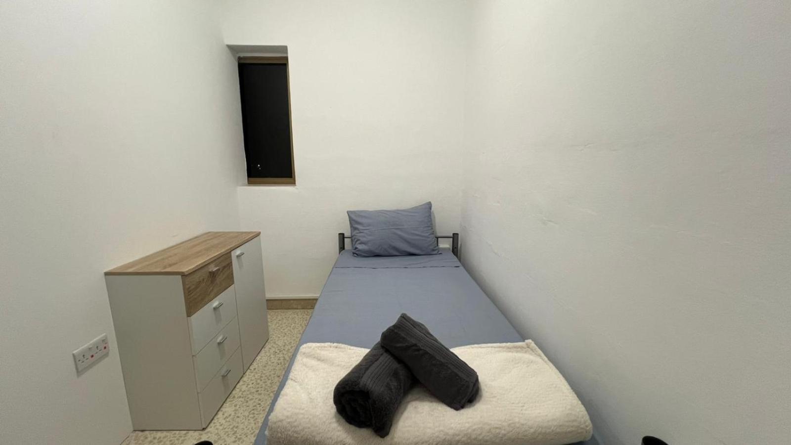 Private Room San Gwann Exterior photo