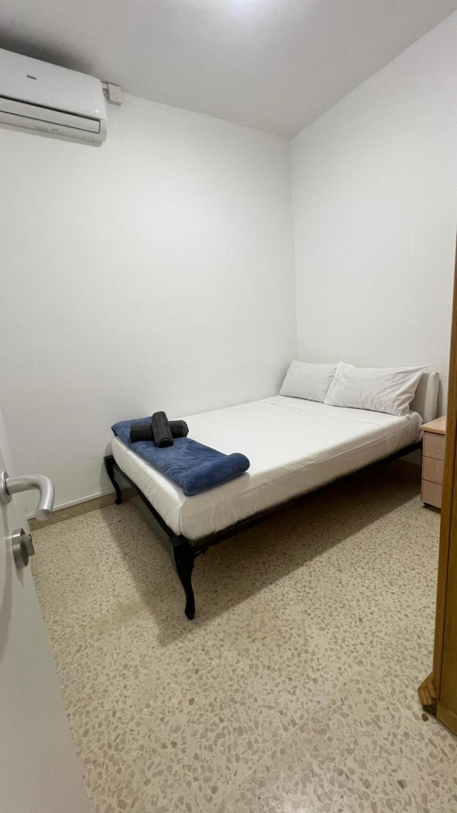 Private Room San Gwann Exterior photo